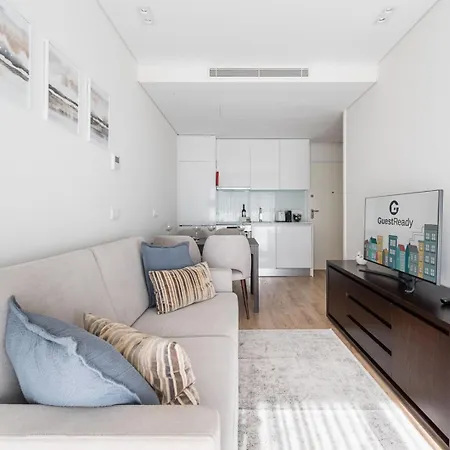Guestready - Ideal Near Estadio Do Dragao Порту